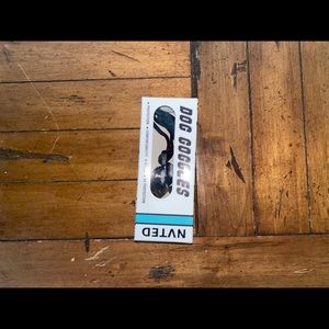 Dog goggles!!😍😎